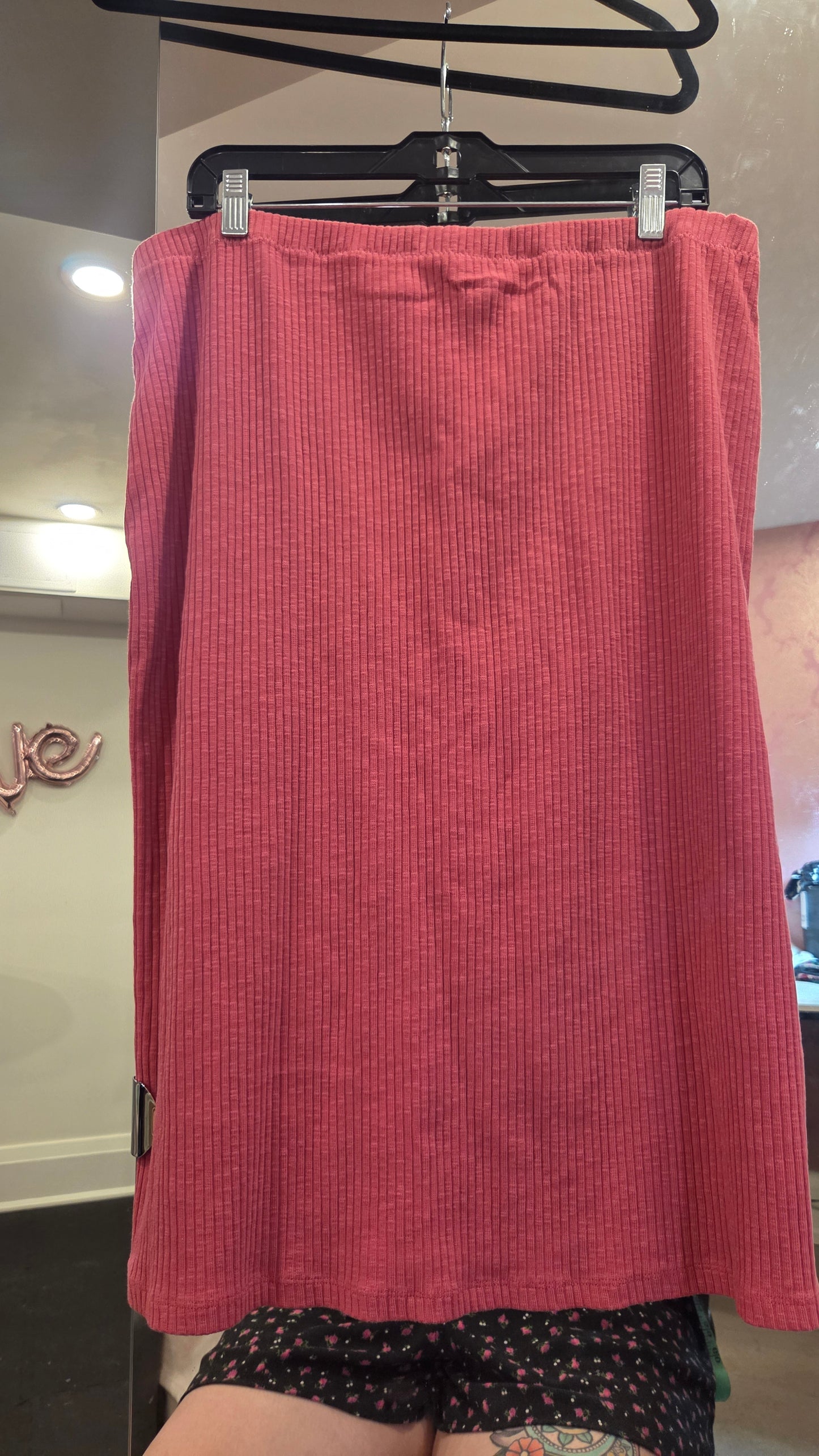 Pink Ribbed Skirt w/ Slit